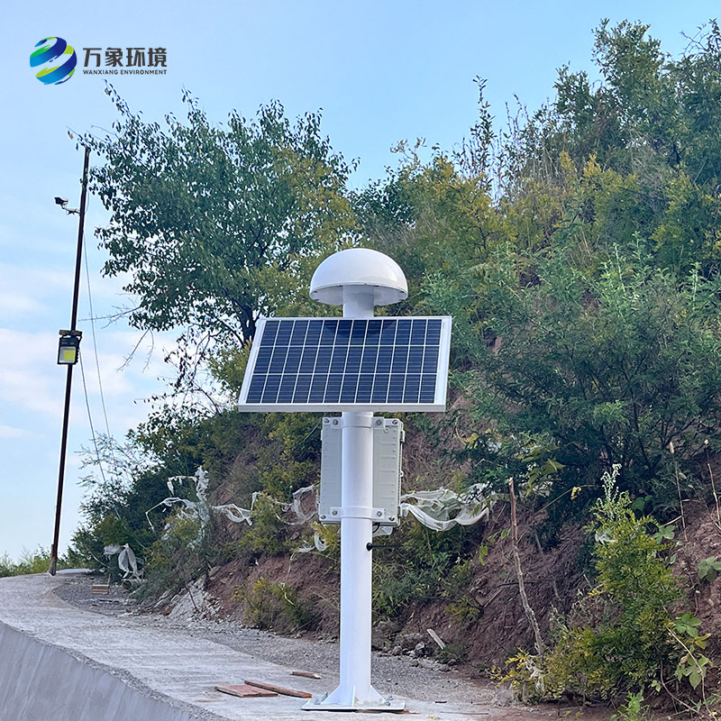 1726196895949645.jpg 山西晉城沁水縣GNSS位移監(jiān)測(cè)站-(2).jpg
